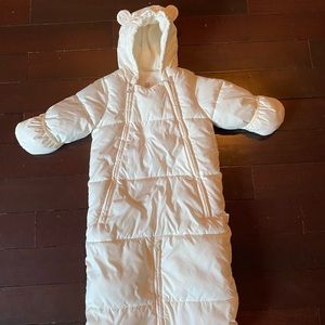 Baby Gap snowsuit (sold on Instagram)